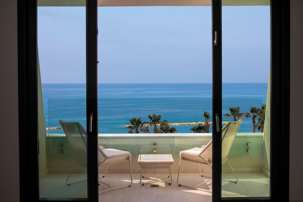 Parklane, a Luxury Collection Resort & Spa, Limassol — Hotel rooms in Pyrgos, Limassol Region