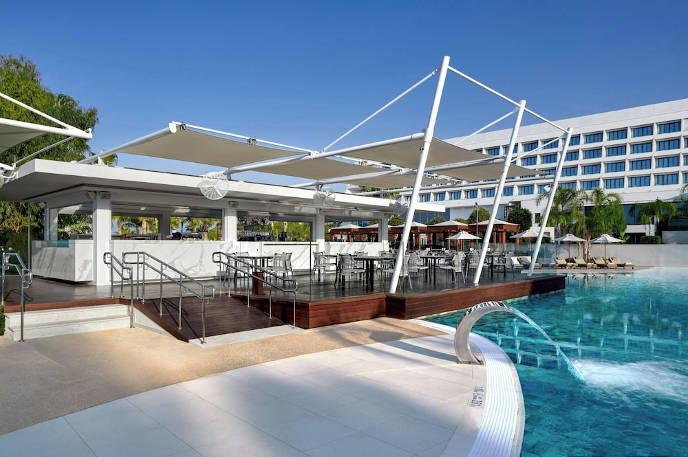 Parklane, a Luxury Collection Resort & Spa, Limassol — Swimming pool in Pyrgos, Limassol Region