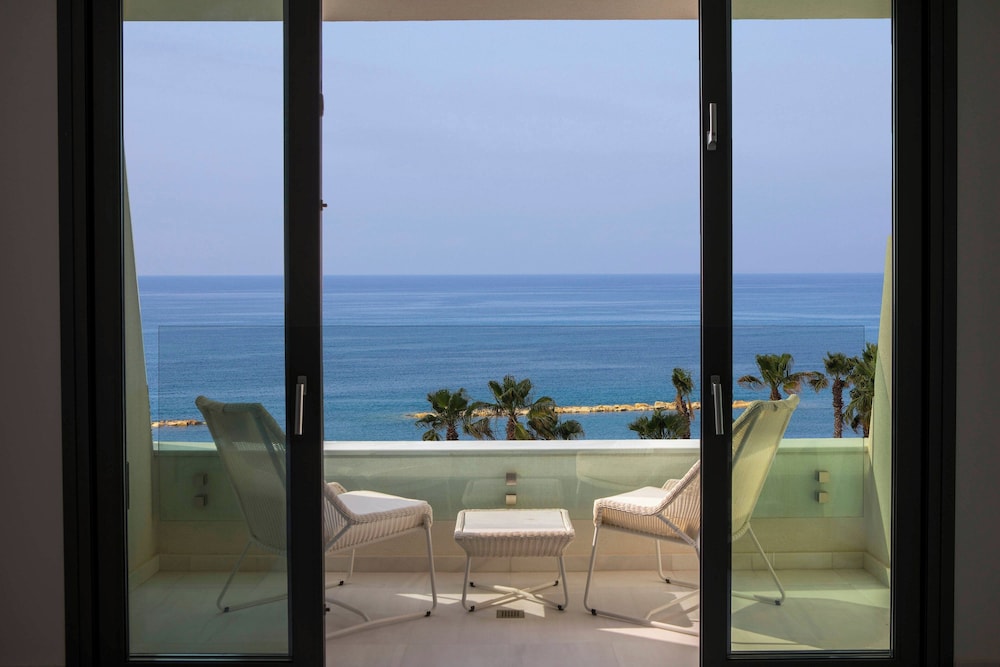 Parklane, a Luxury Collection Resort & Spa, Limassol — Hotel rooms in Pyrgos, Limassol Region