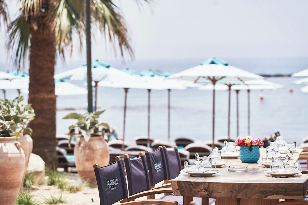 Parklane, a Luxury Collection Resort & Spa, Limassol — Restaurant & bars in Pyrgos, Limassol Region