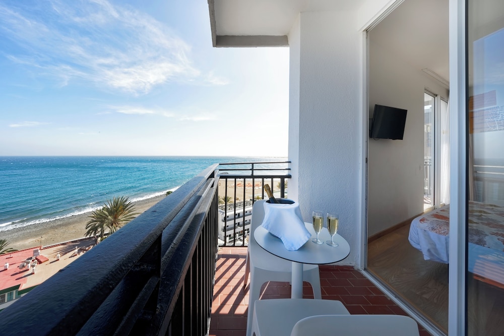 Relaxia Beverly Park — Hotel rooms in Playa del Ingles, Canary Islands