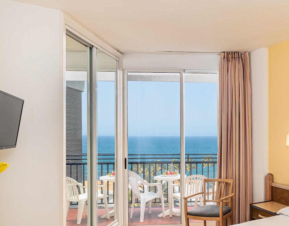Relaxia Beverly Park — Hotel rooms in Playa del Ingles, Canary Islands