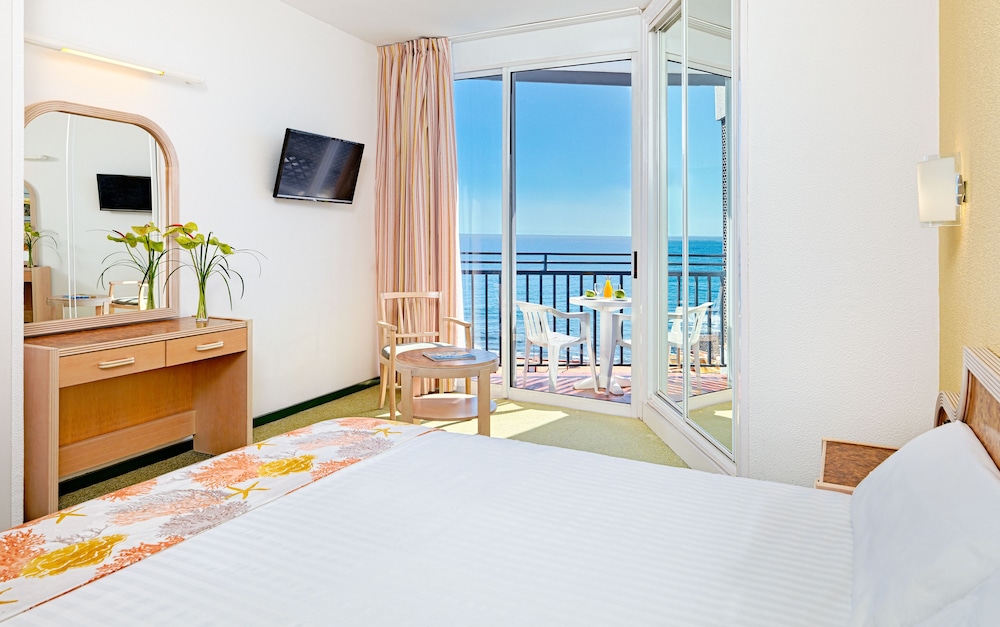 Relaxia Beverly Park — Hotel rooms in Playa del Ingles, Canary Islands