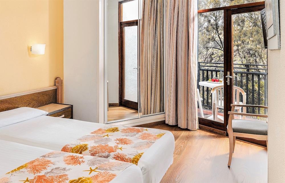 Relaxia Beverly Park — Hotel rooms in Playa del Ingles, Canary Islands