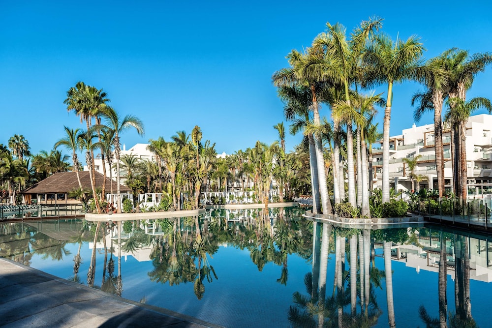 Hotel Tabaiba Princess- All Inclusive — Swimming pool in Maspalomas, Canary Islands
