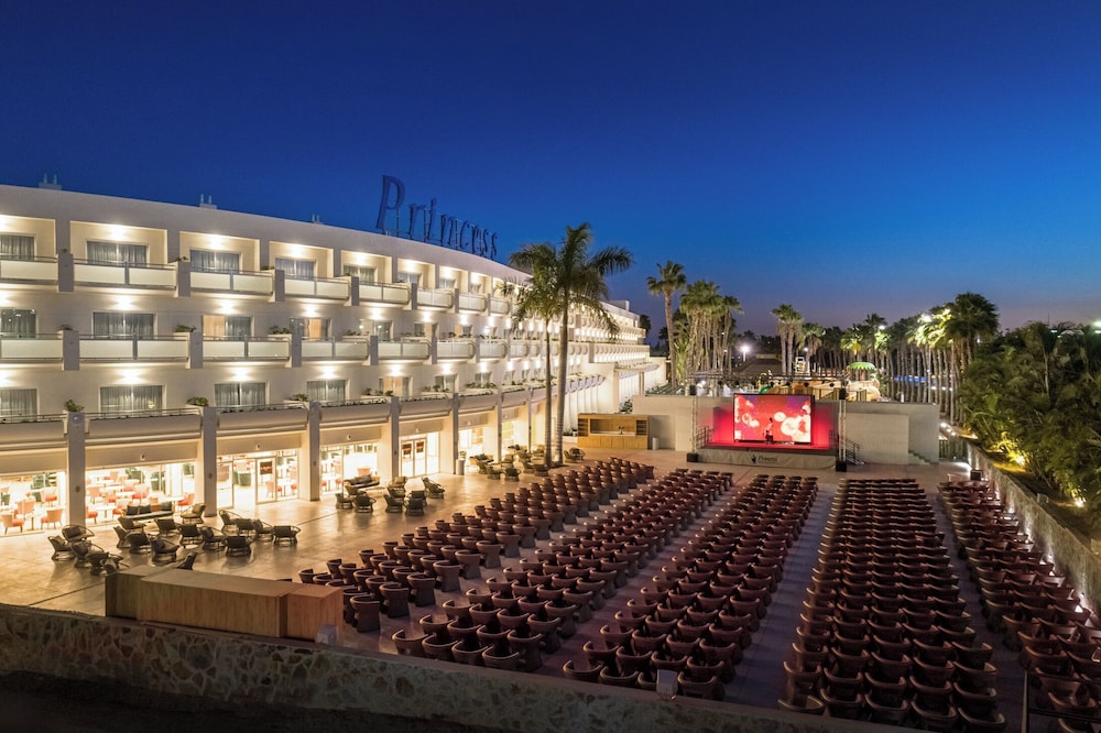 Hotel Tabaiba Princess- All Inclusive — Hotel building in Maspalomas, Canary Islands
