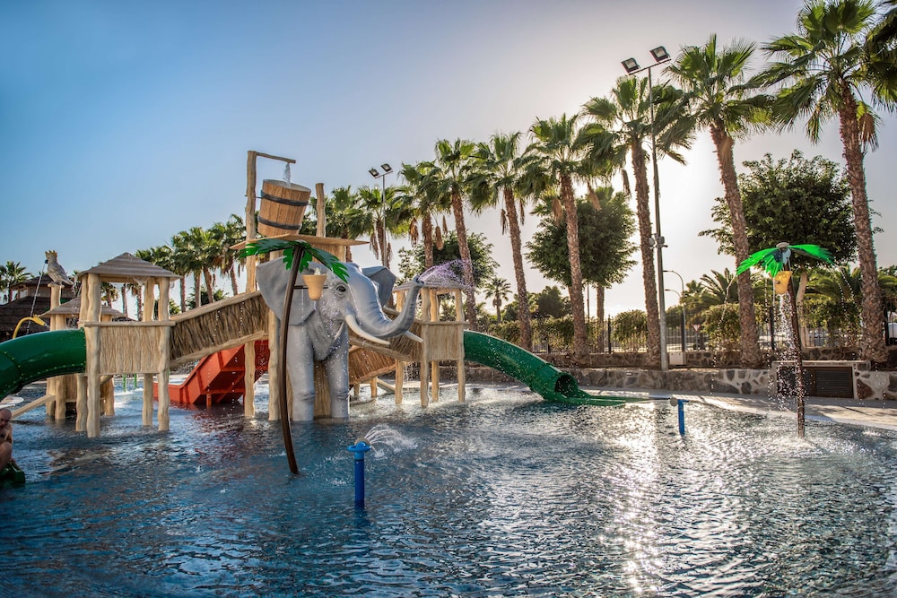 Hotel Tabaiba Princess- All Inclusive — Swimming pool in Maspalomas, Canary Islands