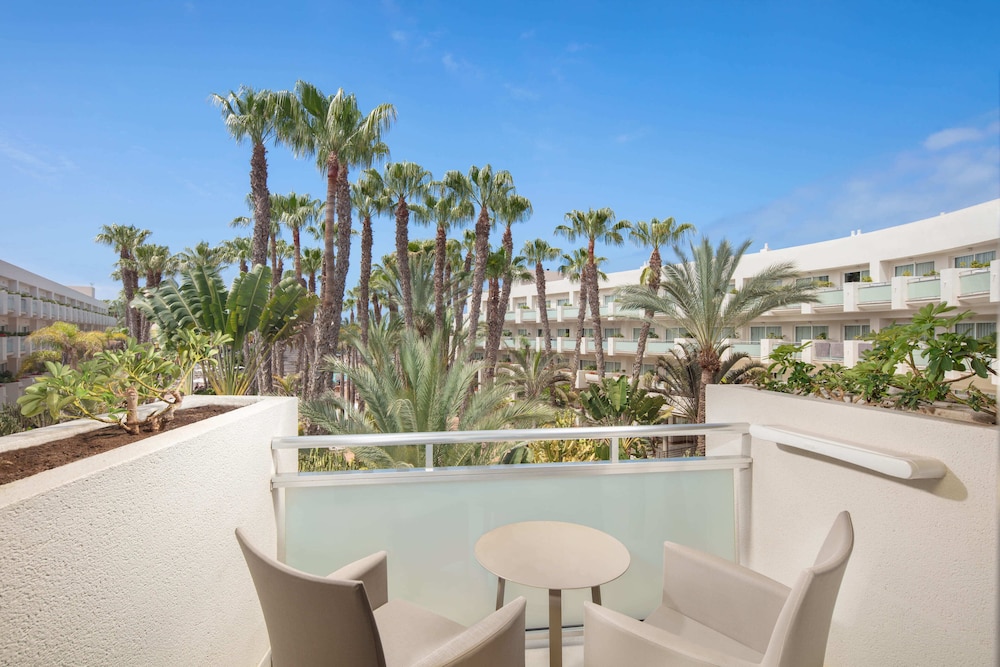 Hotel Tabaiba Princess- All Inclusive — Beach in Maspalomas, Canary Islands