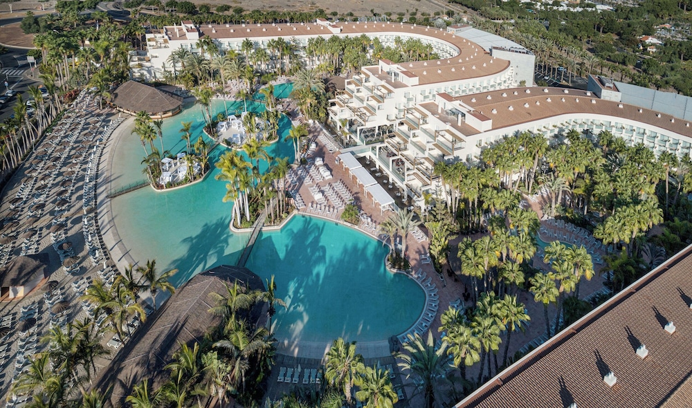 Hotel Tabaiba Princess- All Inclusive — Swimming pool in Maspalomas, Canary Islands