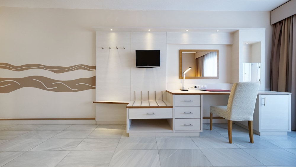 Bull Eugenia Victoria & Spa — Hotel rooms in Playa del Ingles, Canary Islands