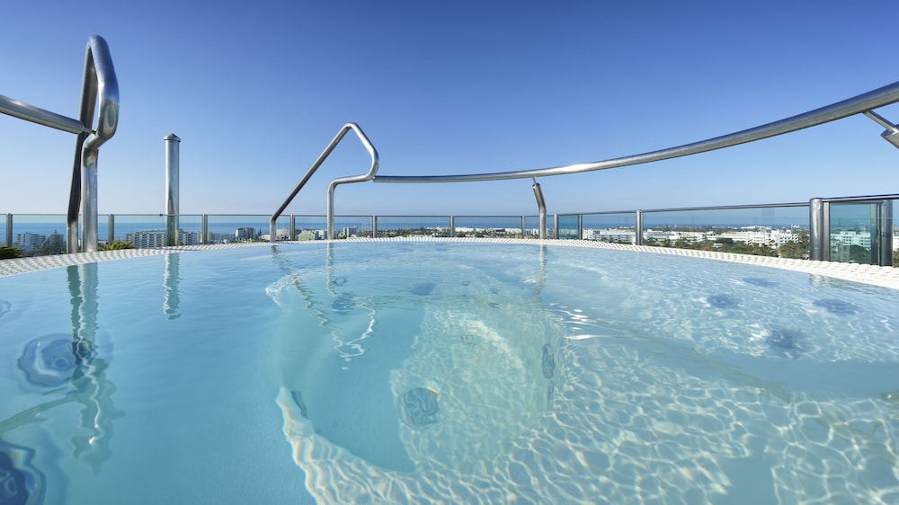 Bull Eugenia Victoria & Spa — Swimming pool in Playa del Ingles, Canary Islands