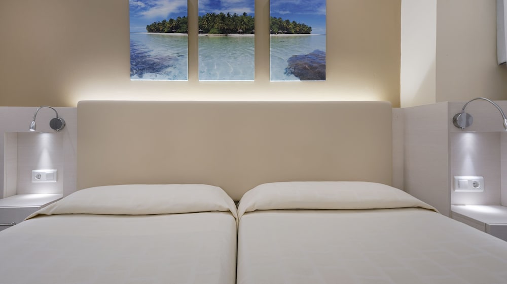 Bull Eugenia Victoria & Spa — Hotel rooms in Playa del Ingles, Canary Islands