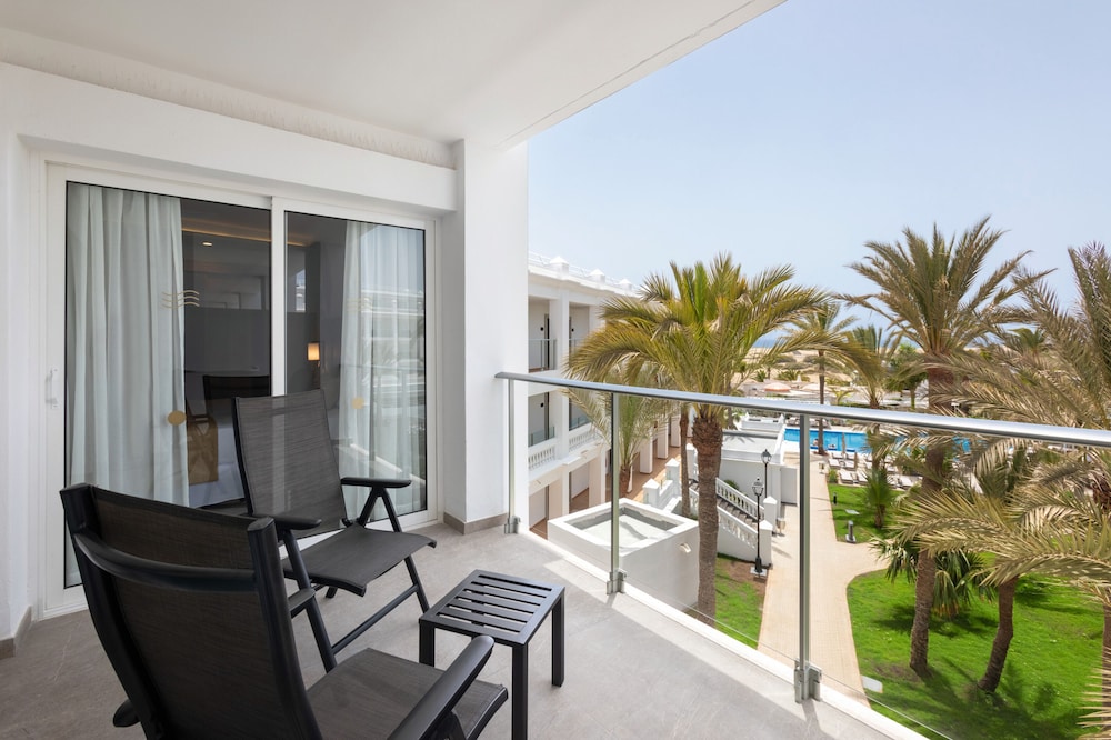 Hotel Riu Palace Maspalomas - Adults Only — Hotel rooms in Playa del Ingles, Canary Islands