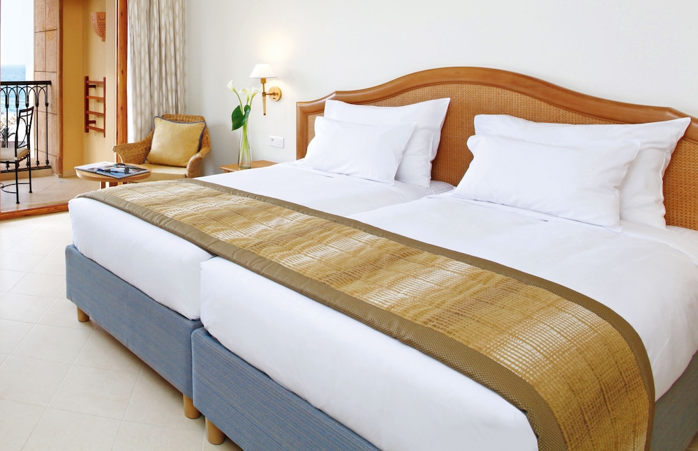 Mövenpick Resort & Marine Spa Sousse — Hotel rooms in Sousse, Sousse
