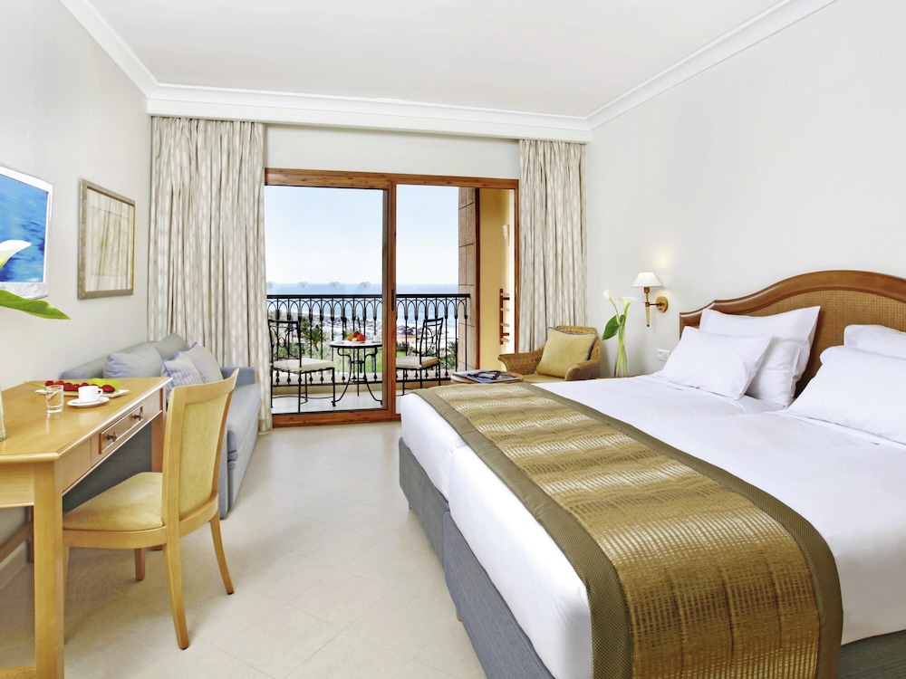 Mövenpick Resort & Marine Spa Sousse — Hotel rooms in Sousse, Sousse