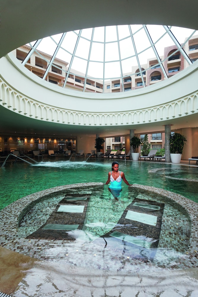 Mövenpick Resort & Marine Spa Sousse — Swimming pool in Sousse, Sousse