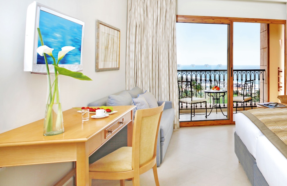 Mövenpick Resort & Marine Spa Sousse — Hotel rooms in Sousse, Sousse