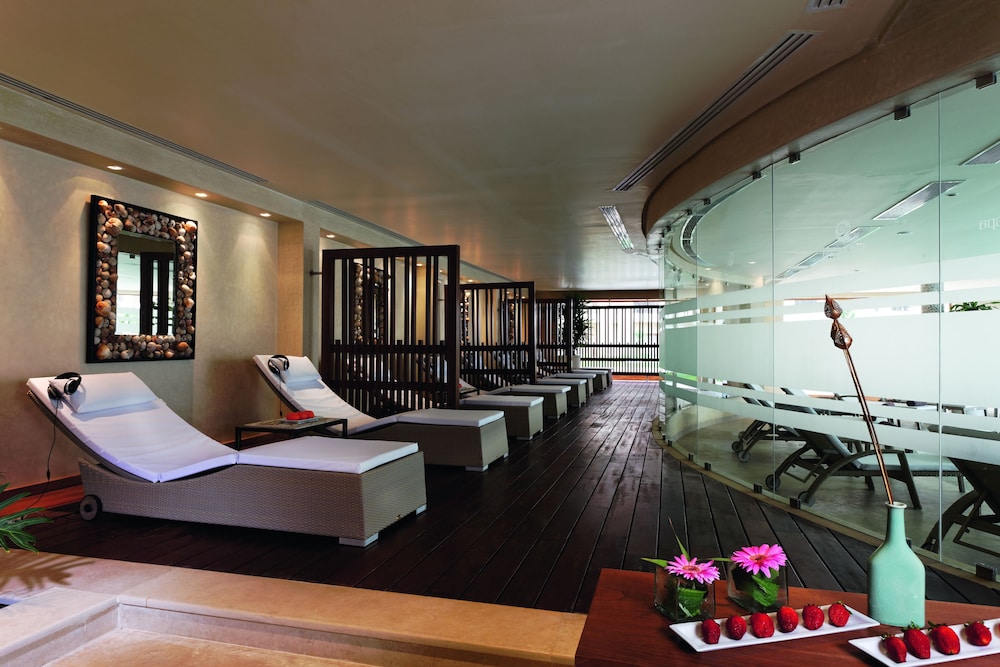 Mövenpick Resort & Marine Spa Sousse — Hotel rooms in Sousse, Sousse