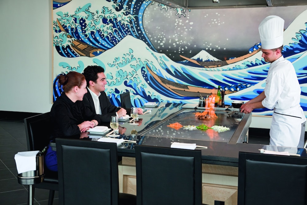 Mövenpick Resort & Marine Spa Sousse — Restaurant & bars in Sousse, Sousse