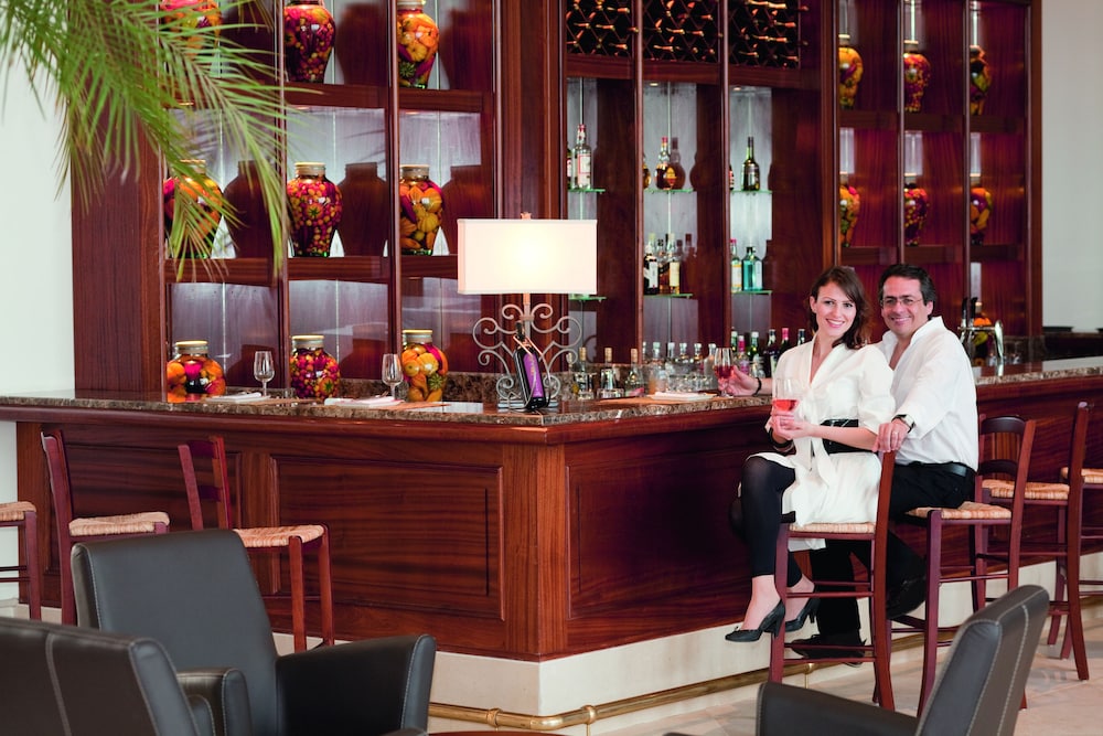 Mövenpick Resort & Marine Spa Sousse — Restaurant & bars in Sousse, Sousse