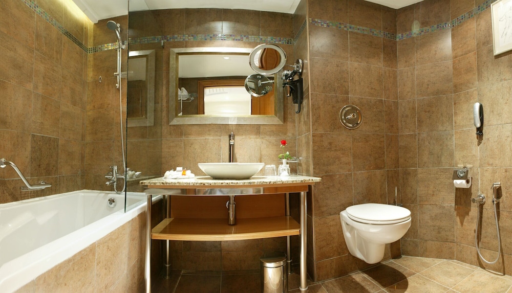 Mövenpick Resort & Marine Spa Sousse — Hotel rooms in Sousse, Sousse