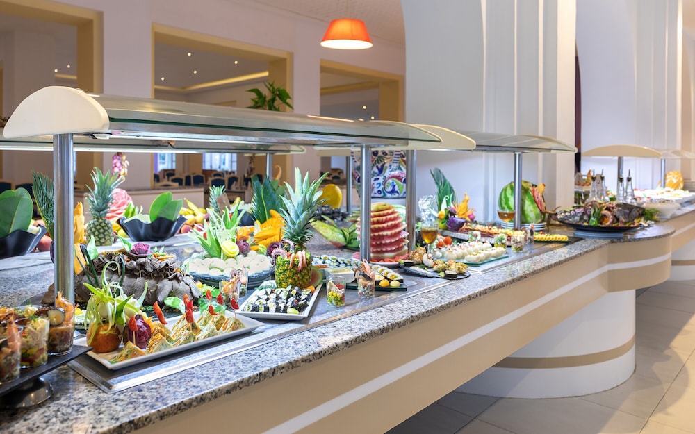 Hotel Marhaba Beach — Restaurant & bars in Sousse, Sousse
