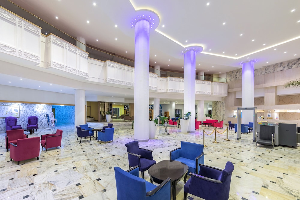 Hotel Marhaba Beach — Hotel building in Sousse, Sousse