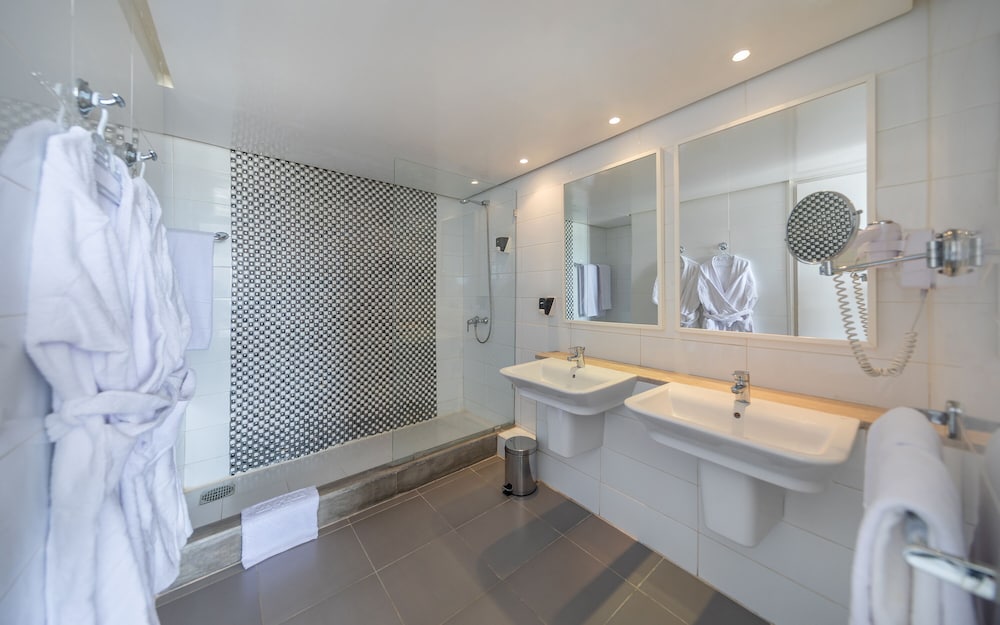 Hotel Marhaba Beach — Hotel rooms in Sousse, Sousse