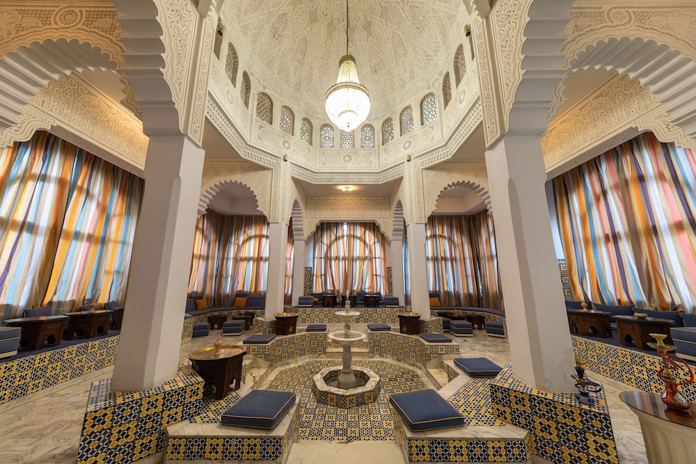 Hotel Marhaba Beach — Hotel building in Sousse, Sousse
