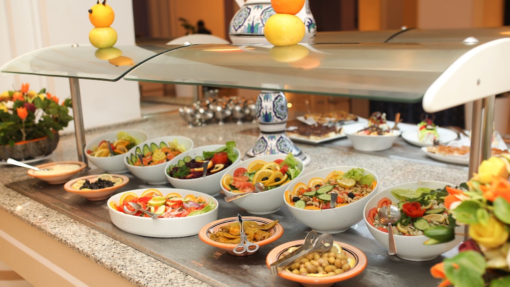 Hotel Marhaba Beach — Restaurant & bars in Sousse, Sousse