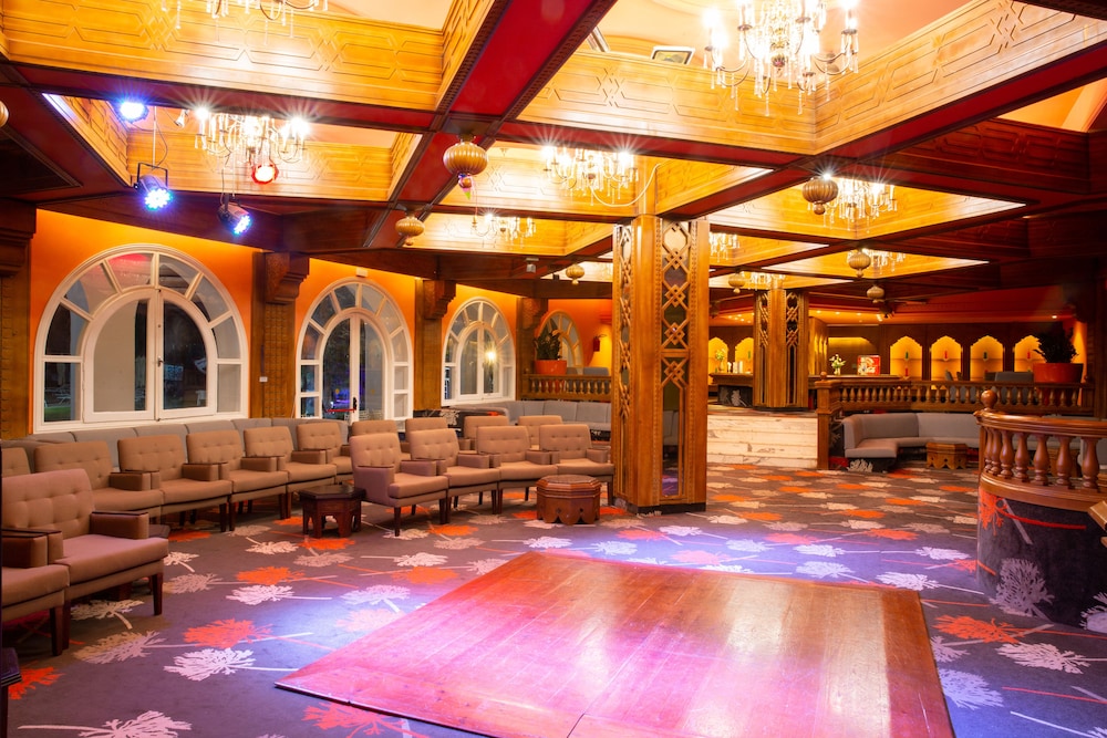 Hotel Marhaba Beach — Hotel building in Sousse, Sousse
