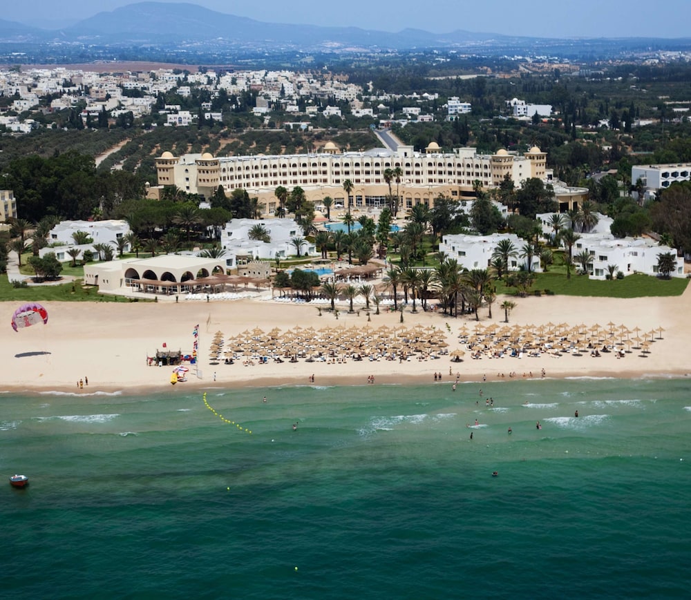 Steigenberger Marhaba Thalasso — Beach in Hammamet, Nabeul
