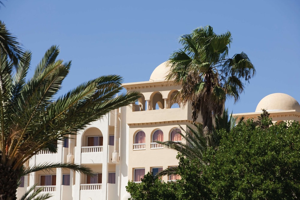 Steigenberger Marhaba Thalasso — Hotel building in Hammamet, Nabeul