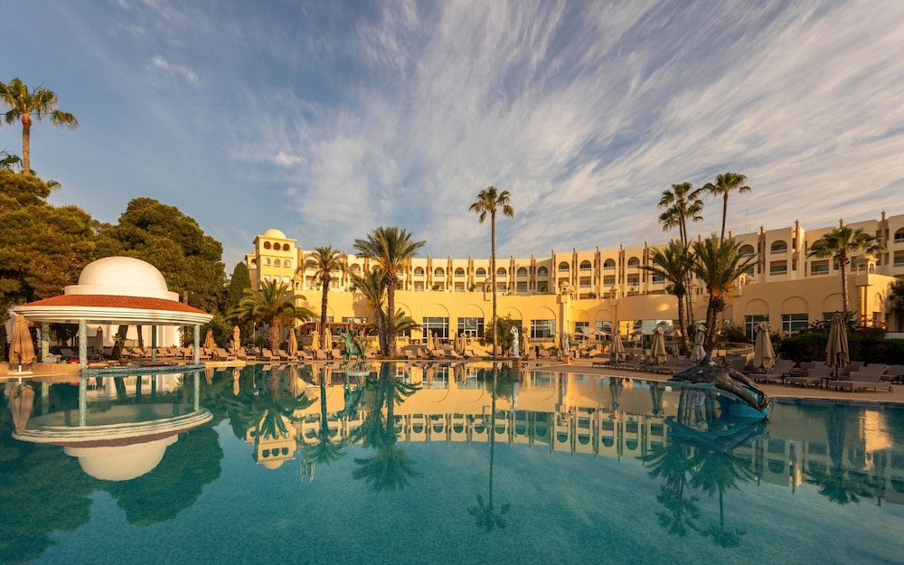 Steigenberger Marhaba Thalasso — Swimming pool in Hammamet, Nabeul