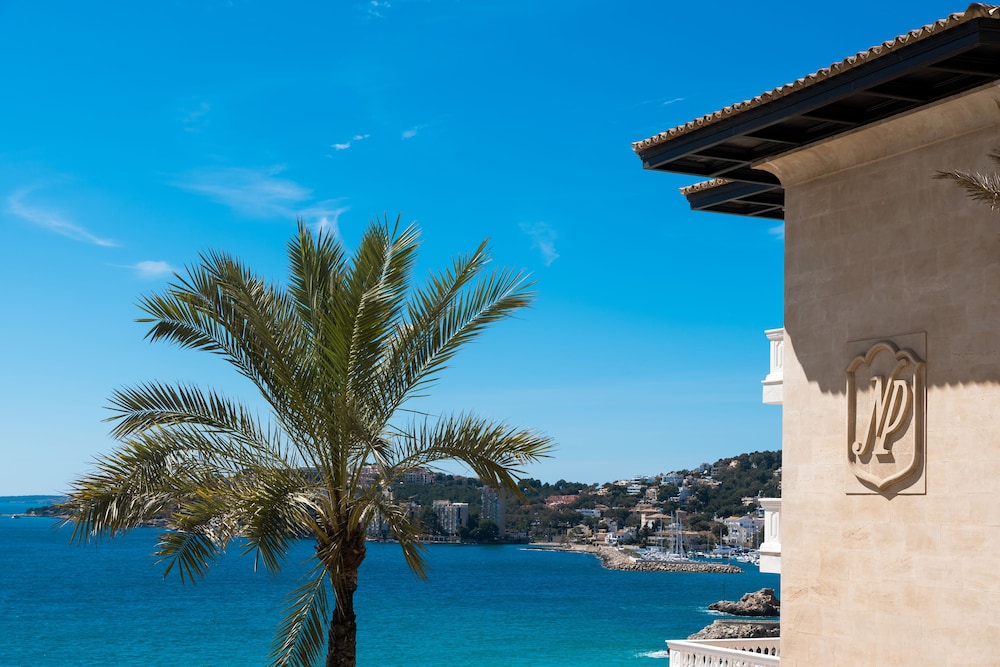 Nixe Palace Hotel — Beach in Palma de Mallorca, Balearic Islands