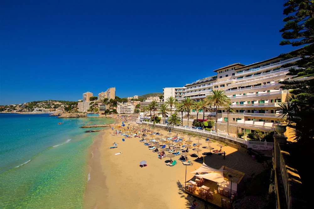 Nixe Palace Hotel — Beach in Palma de Mallorca, Balearic Islands