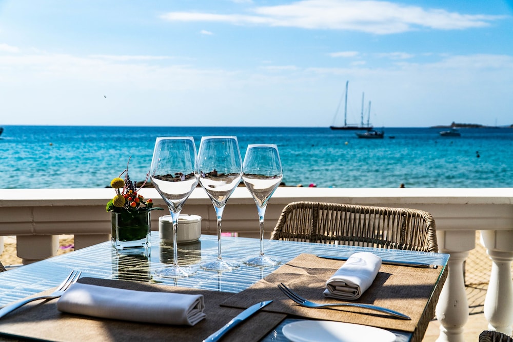 Nixe Palace Hotel — Restaurant & bars in Palma de Mallorca, Balearic Islands