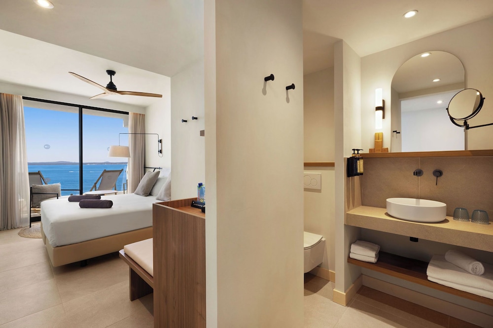 Hotel Inmood Aucanada - Adults Only — Hotel rooms in Alcudia, Balearic Islands