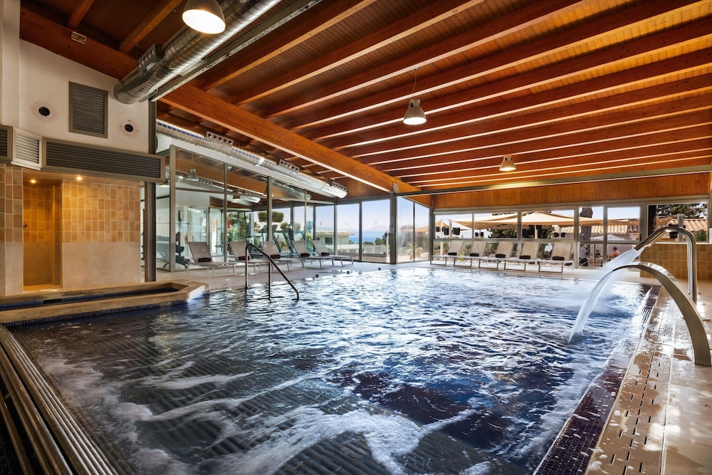 Hotel Inmood Aucanada - Adults Only — Swimming pool in Alcudia, Balearic Islands