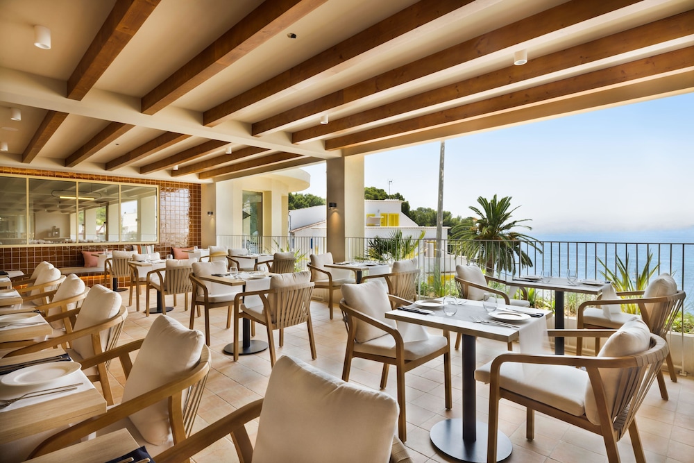 Hotel Inmood Aucanada - Adults Only — Restaurant & bars in Alcudia, Balearic Islands