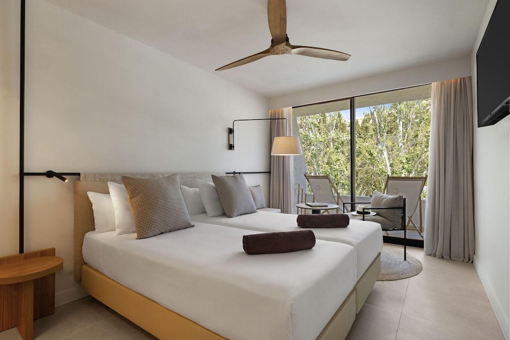Hotel Inmood Aucanada - Adults Only — Hotel rooms in Alcudia, Balearic Islands