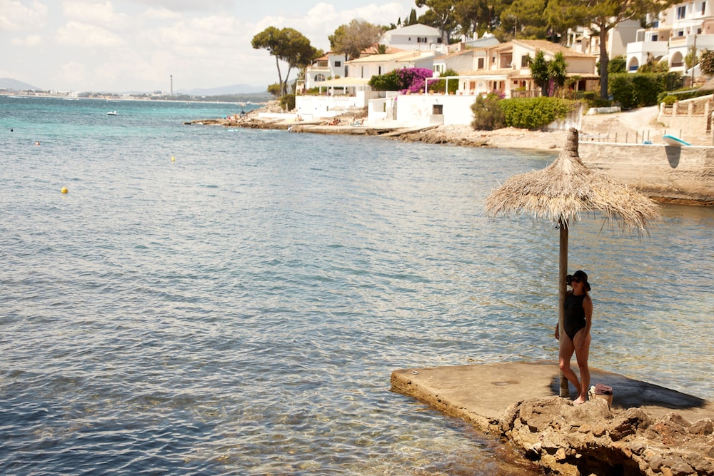 Hotel Inmood Aucanada - Adults Only — Beach in Alcudia, Balearic Islands