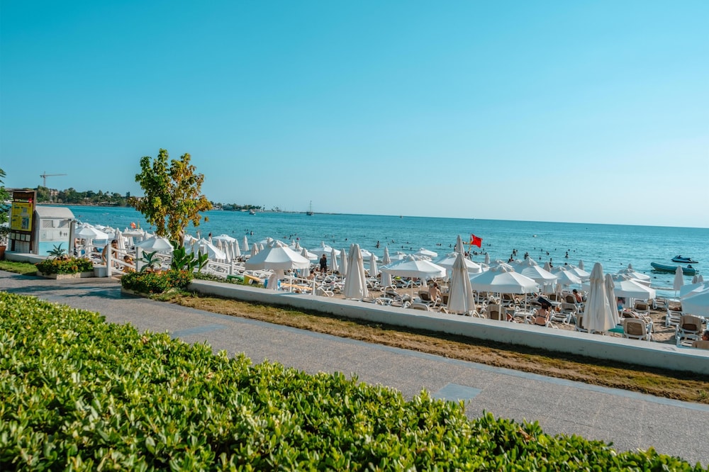 Side Star Beach Hotel - Ultra All Inclusive — Beach in Side