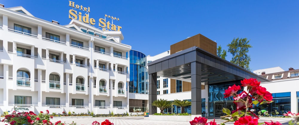 Side Star Beach Hotel - Ultra All Inclusive — Hotel building in Side