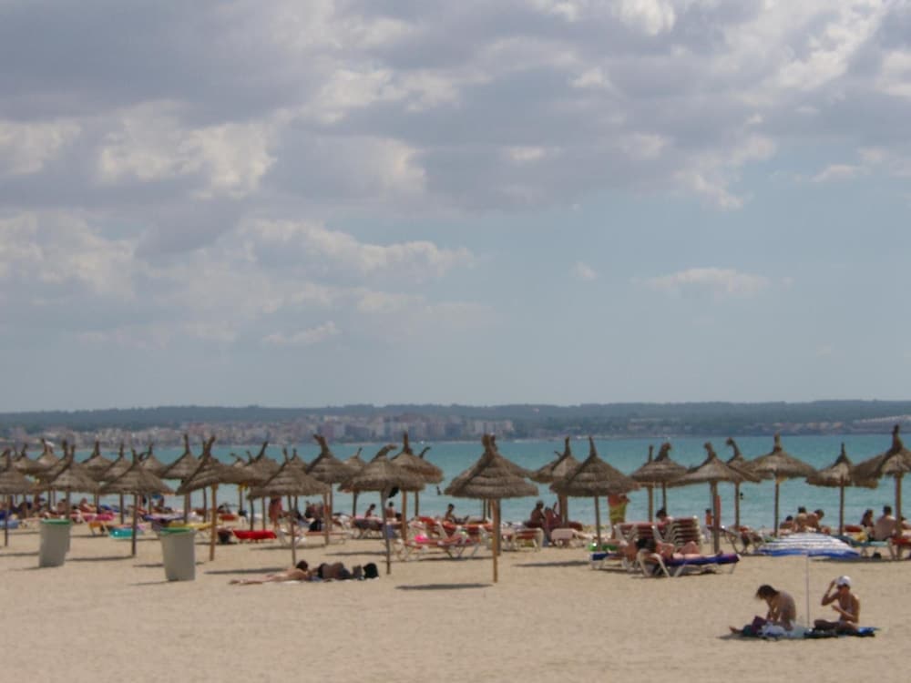 Hotel Amic Miraflores — Beach in Playa de Palma, Balearic Islands