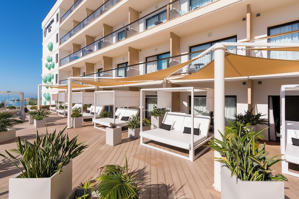 AluaSoul Palma -Adults Only - Hyatt Inclusive Collection — Hotel building in Playa de Palma, Balearic Islands