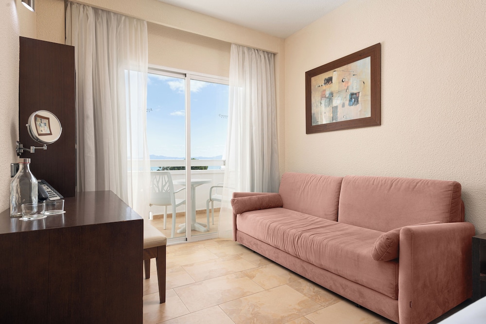Hotel Condesa Mallorca — Hotel rooms in Alcudia, Balearic Islands