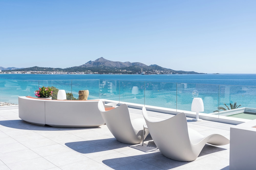 Hotel Condesa Mallorca — Beach in Alcudia, Balearic Islands