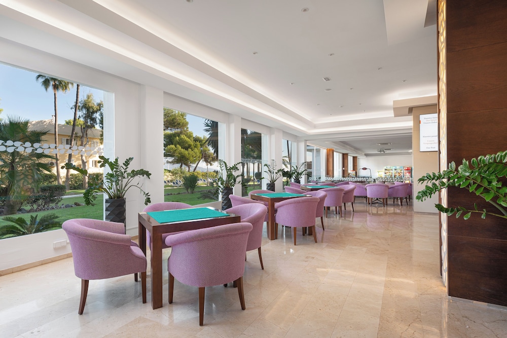 Hotel Condesa Mallorca — Restaurant & bars in Alcudia, Balearic Islands