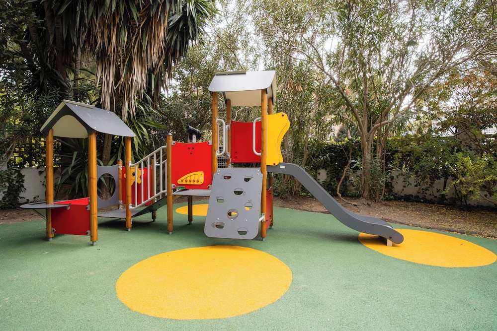 Bahia de Alcudia Hotel & Spa — Attractions for children in Alcudia, Balearic Islands